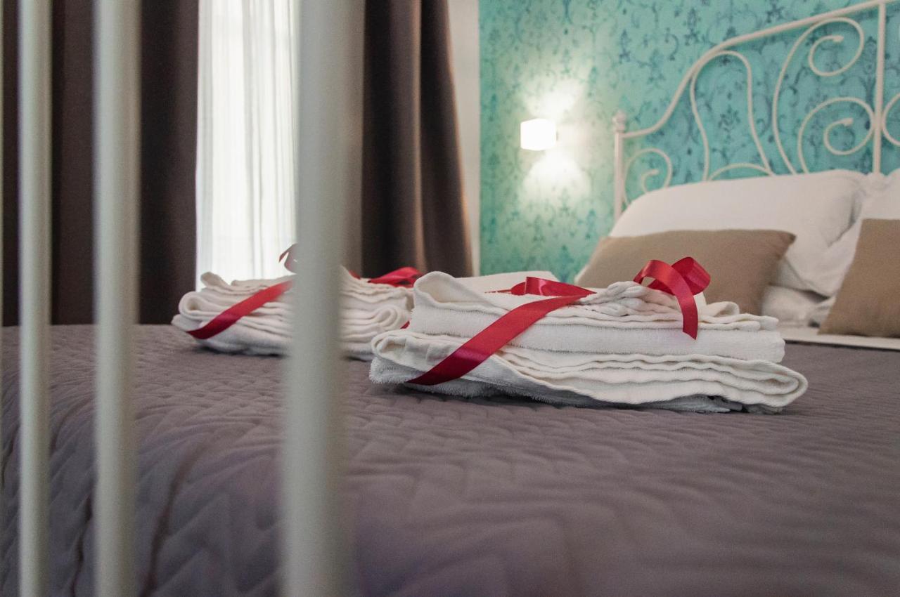 Real Giardinetto A Toledo Hotell Napoli Eksteriør bilde